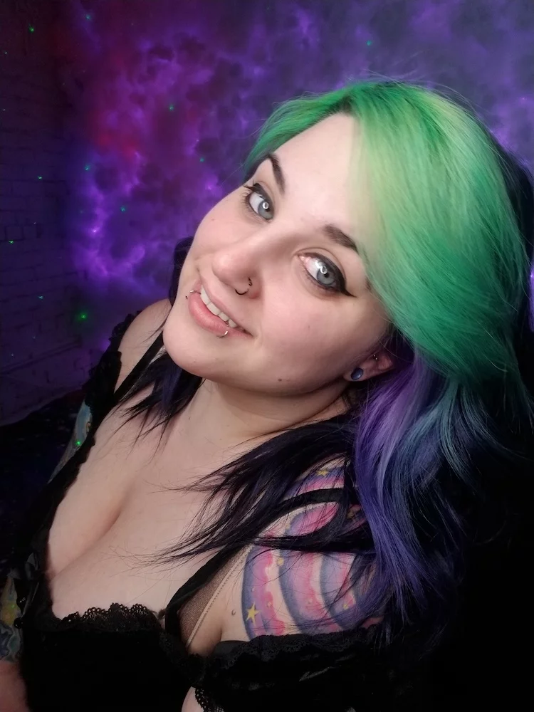 Theunicornvixxen's Live Sex Cam Show