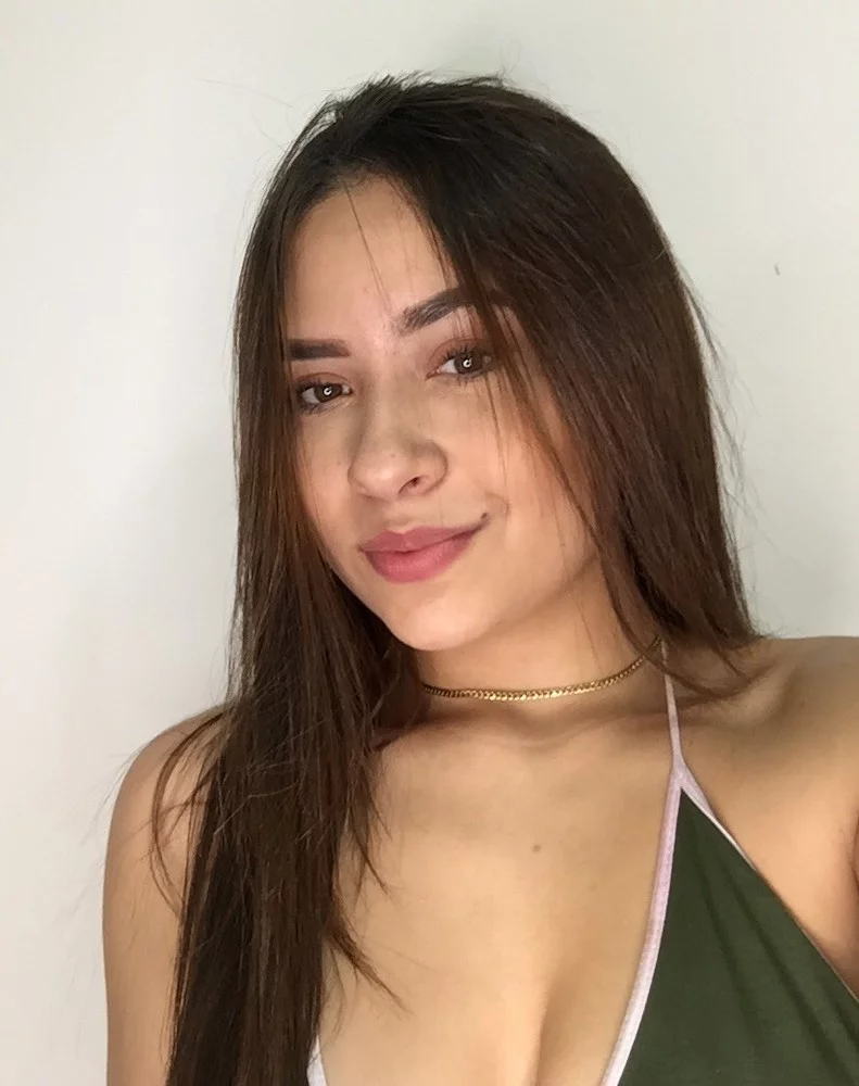 antonia-garcia's Live Sex Cam Show