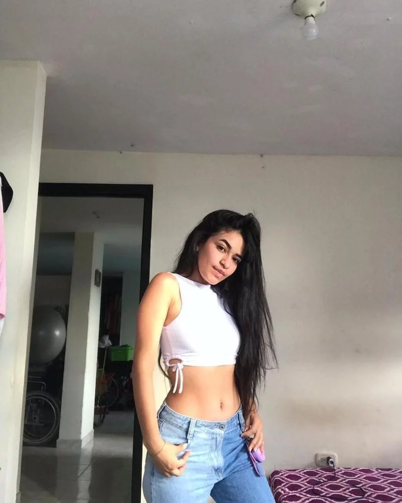 carolay-25x's Live Sex Cam Show