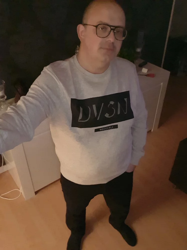 Cumbear75's Live Sex Cam Show