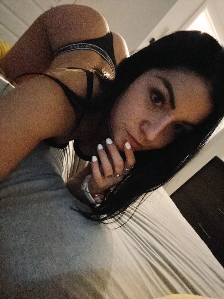 HOTGabriella's Live Sex Cam Show