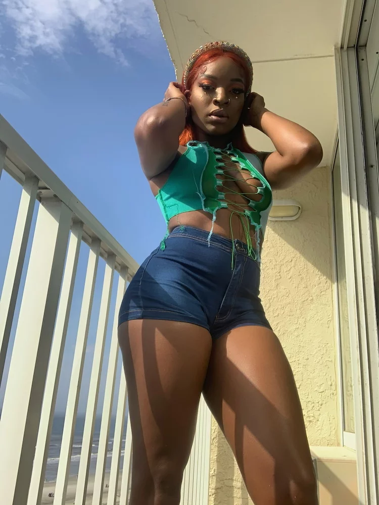 Ebony Goddess's Live Sex Cam Show