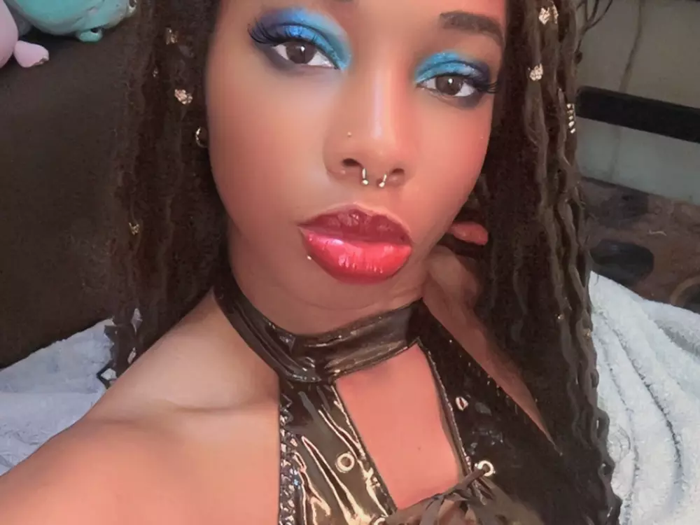 deruliumfae's Live Sex Cam Show