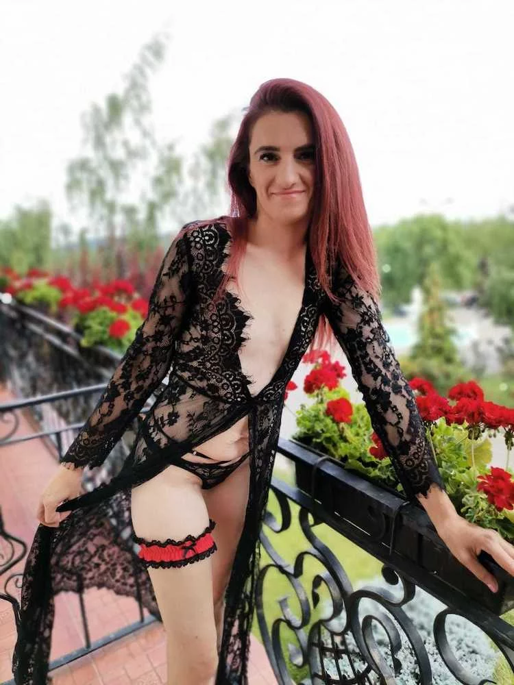 larissalogan
