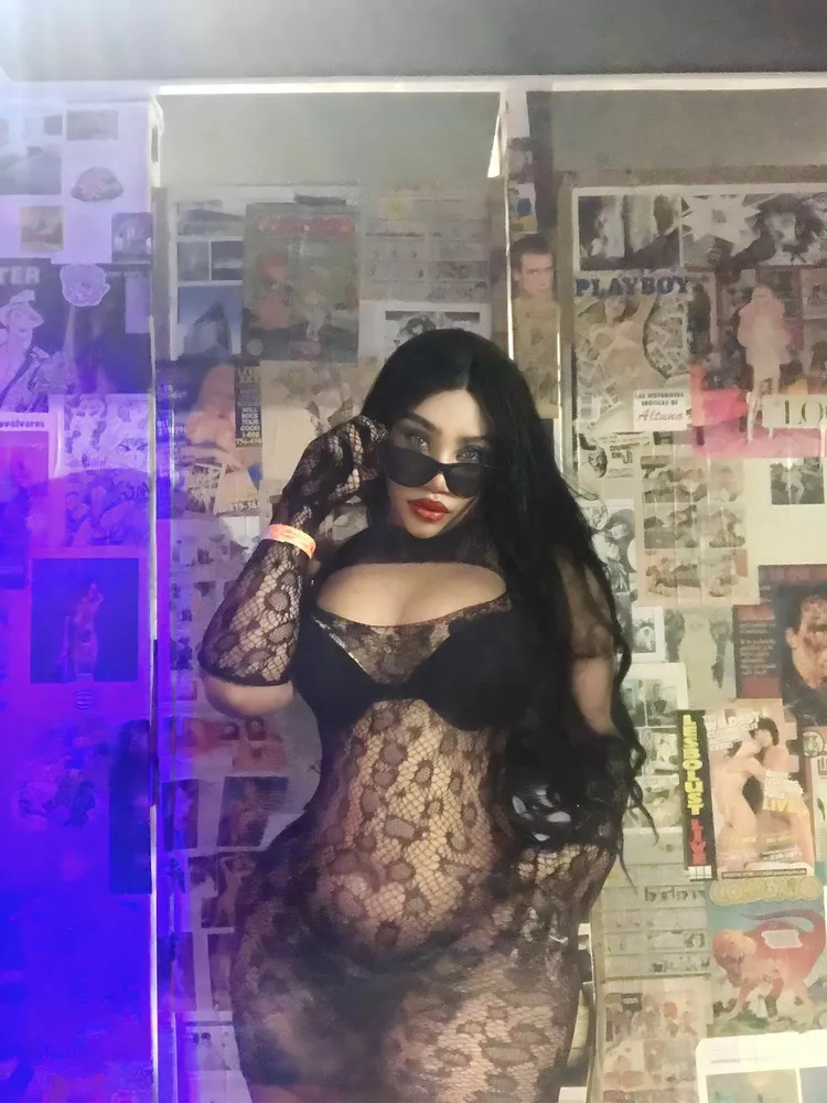 Alexxa Williams's Live Sex Cam Show