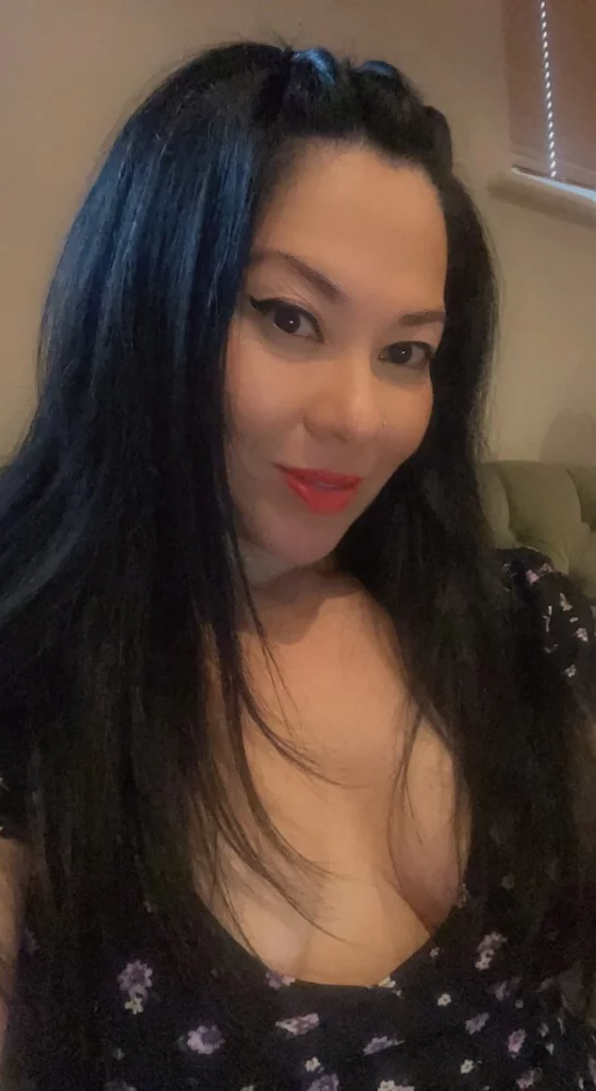 Karma-Clitora's Live Sex Cam Show