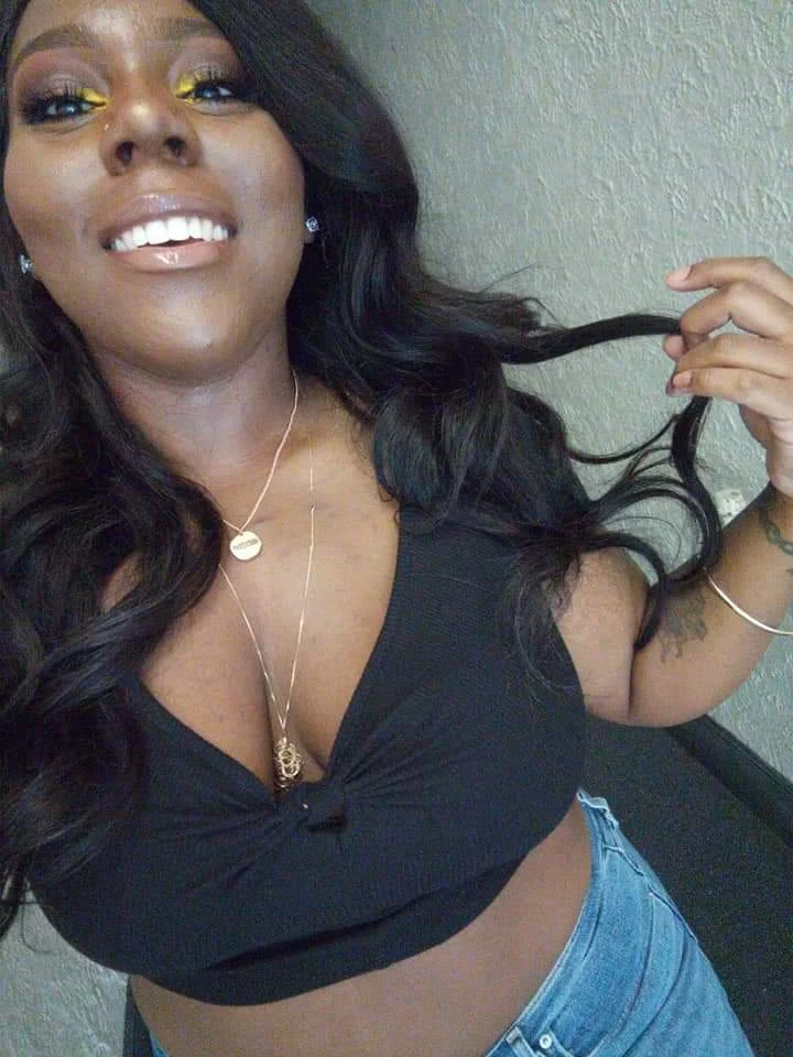 Live cam show with KittykittyMeoww- - Mobile on Camsoda