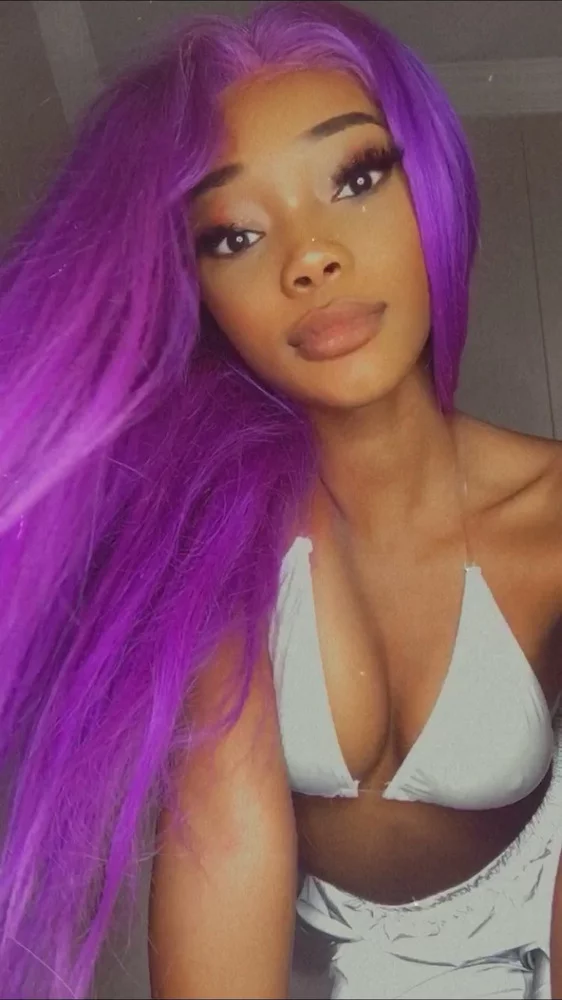 chocolategirlally's Live Sex Cam Show