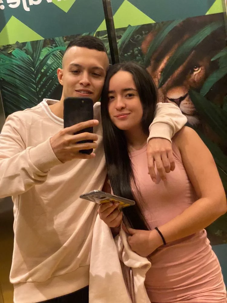 elmejorshow69's Live Sex Cam Show