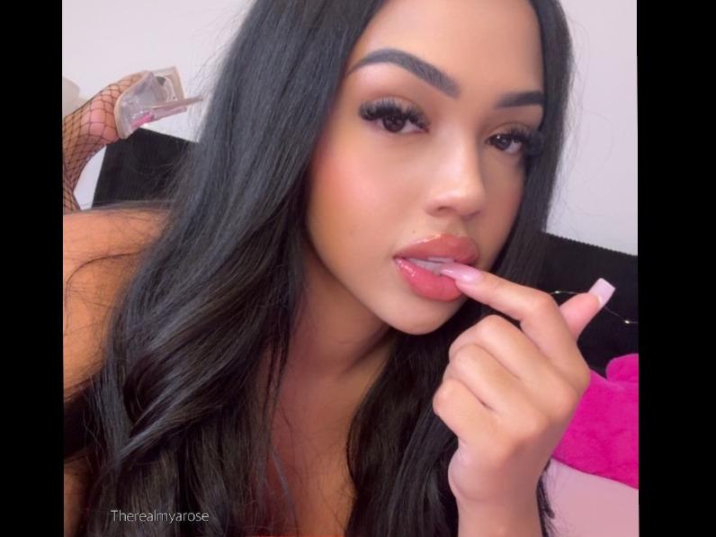 MyaRose-xo