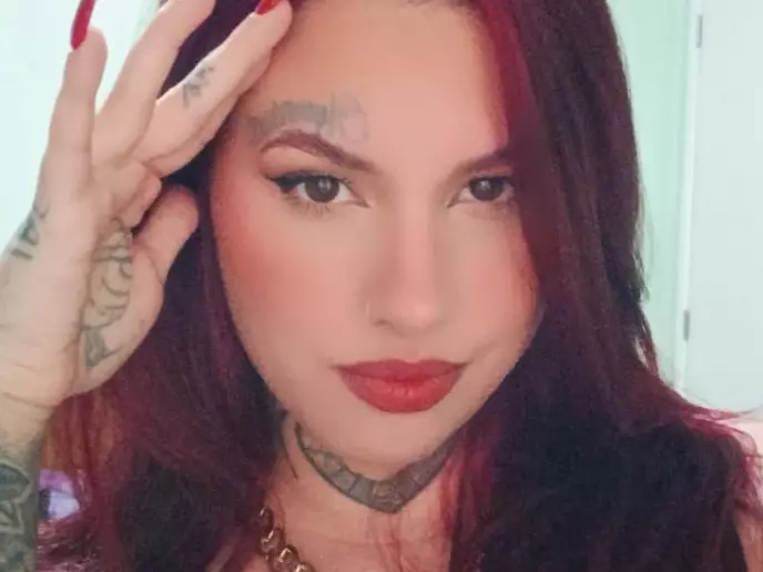 Live cam show with Nahomy-Summers - College on Camsoda