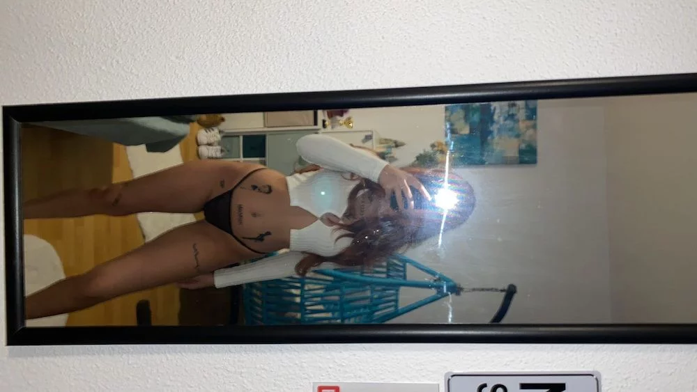 valeria-addams
