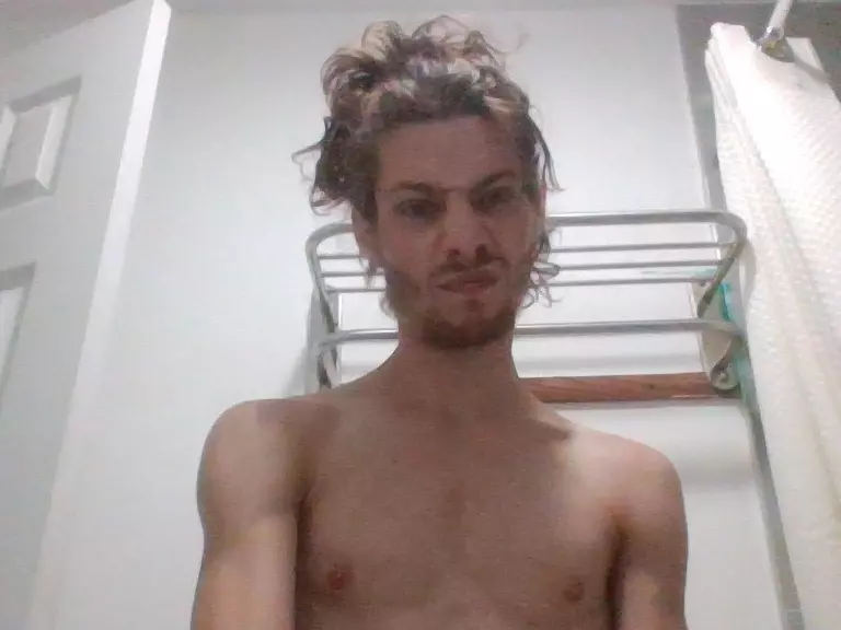 Mellowtfout's Live Sex Cam Show