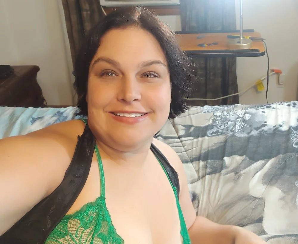 Bad Babygirls's Live Sex Cam Show