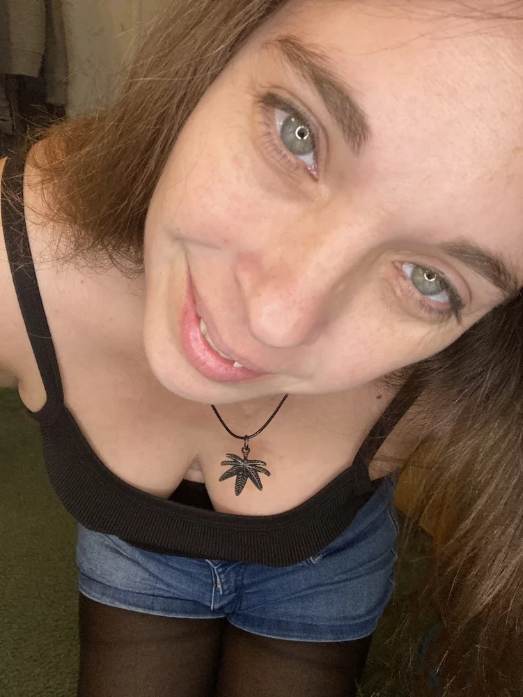 Mininerd82's Live Sex Cam Show