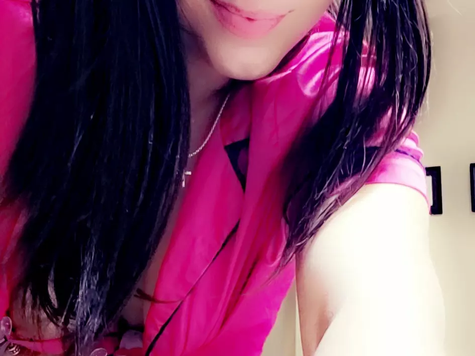 cheekyeva