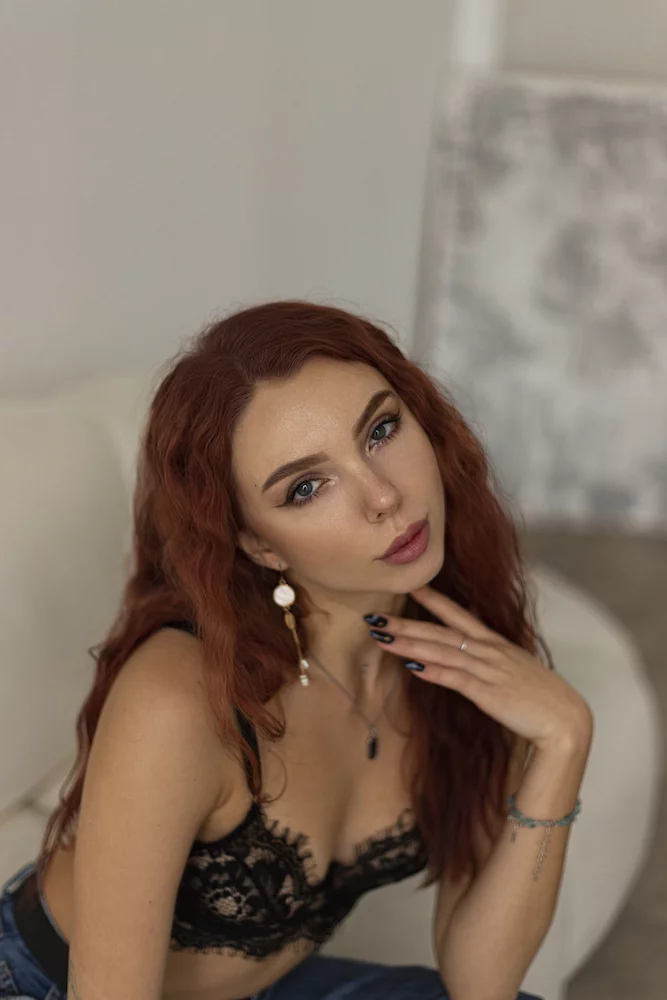 MysteriousAriel's Live Sex Cam Show