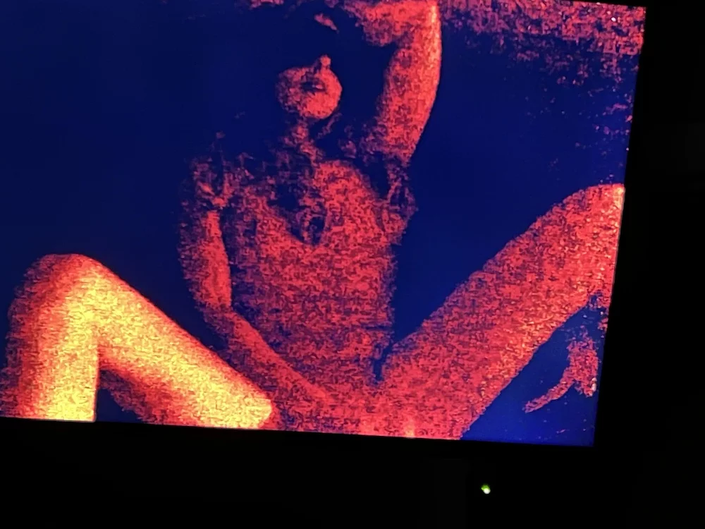NaughTYc0uPLe69's Live Sex Cam Show