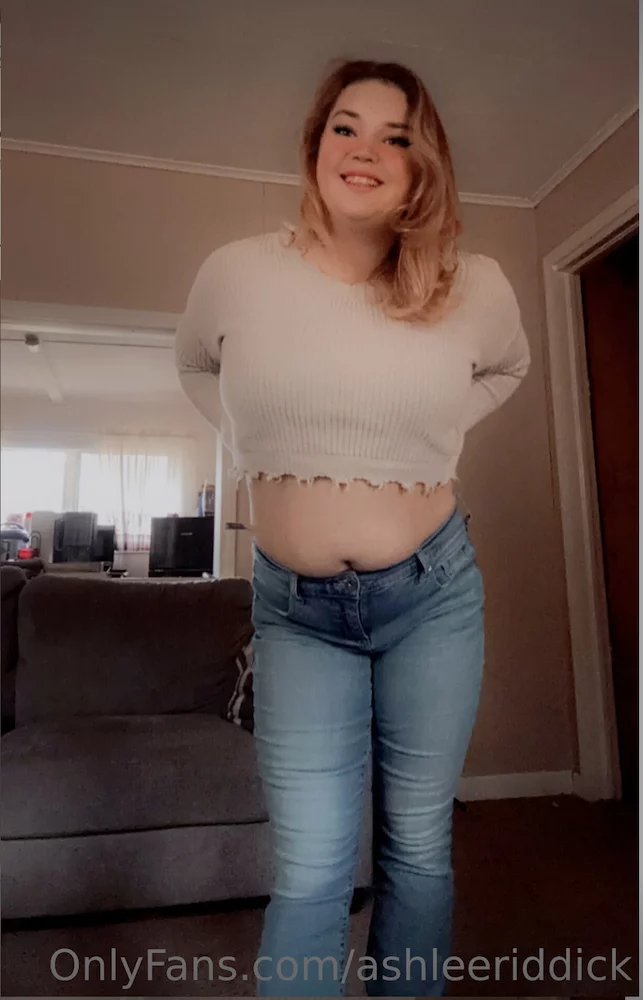 AshleeRiddick's Live Sex Cam Show