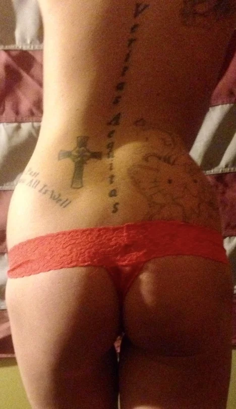 lylalovesfun's Live Sex Cam Show