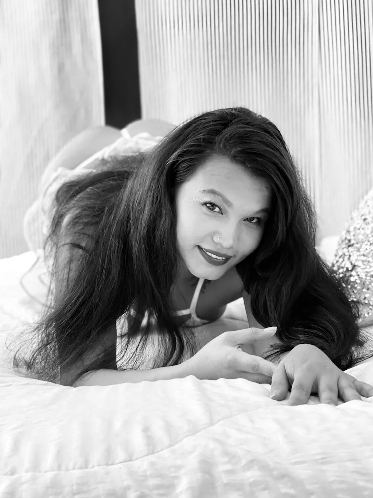 RoxanneMyers's Live Sex Cam Show