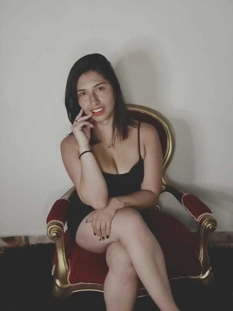 Natasha Crazy's Live Sex Cam Show