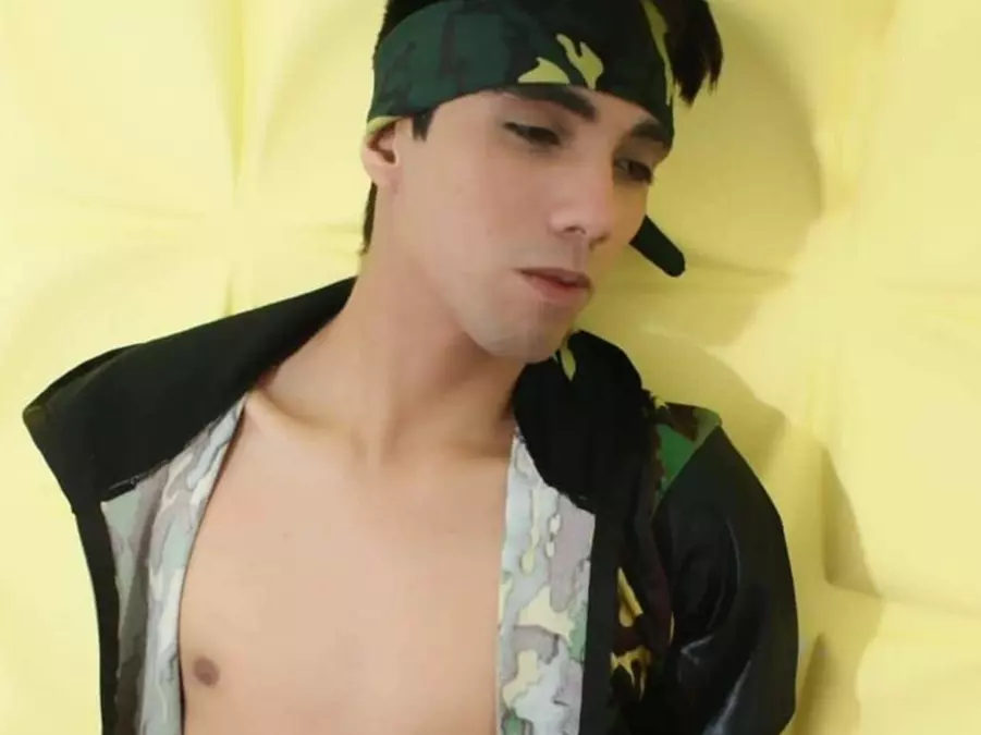 Oliver_Andrew's Live Sex Cam Show