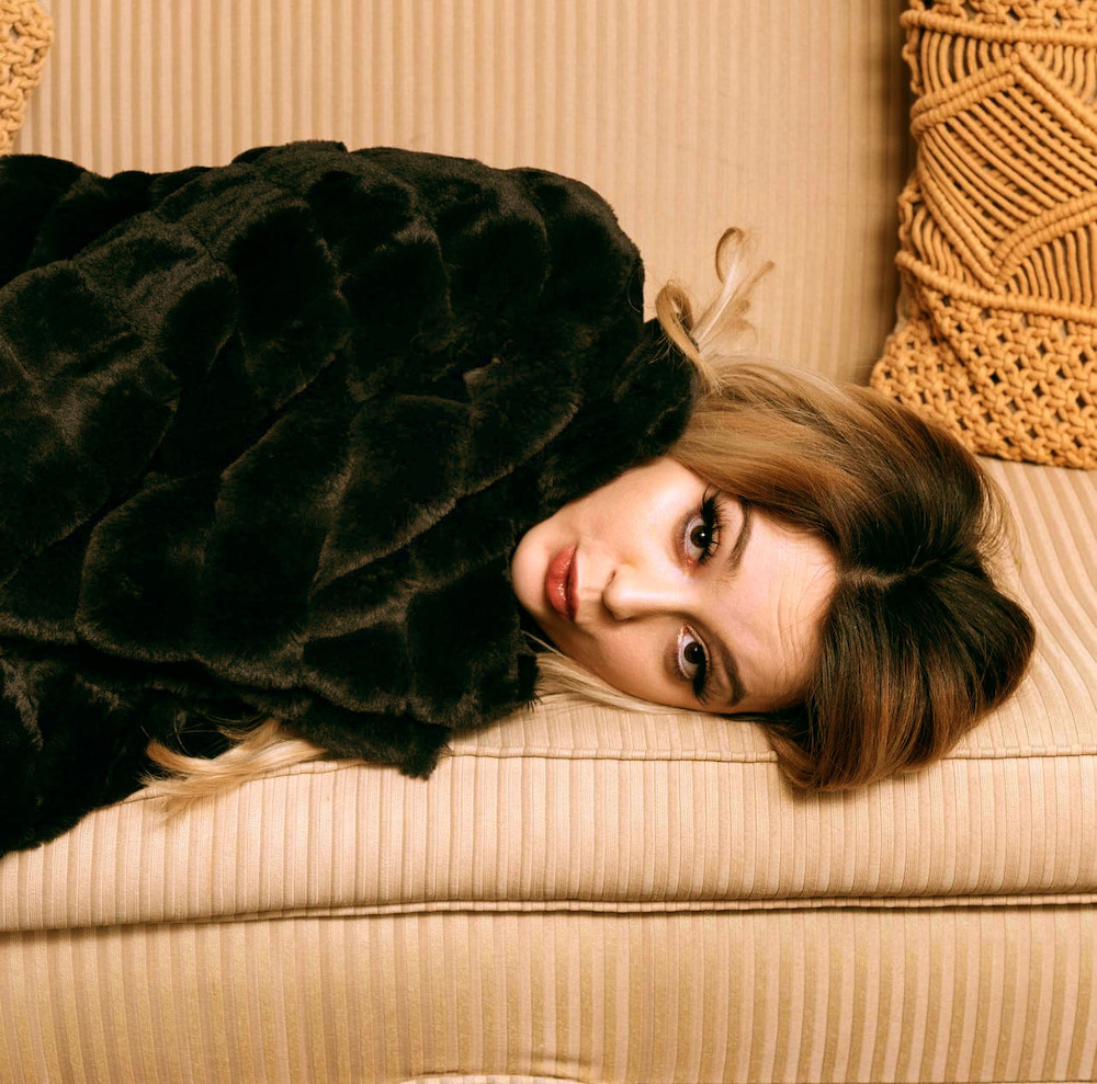 Search results for: Lexi lore