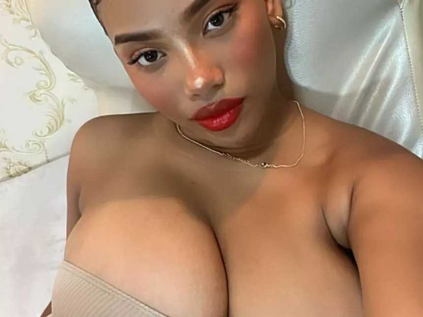 TIFANY-DIXON's Live Sex Cam Show