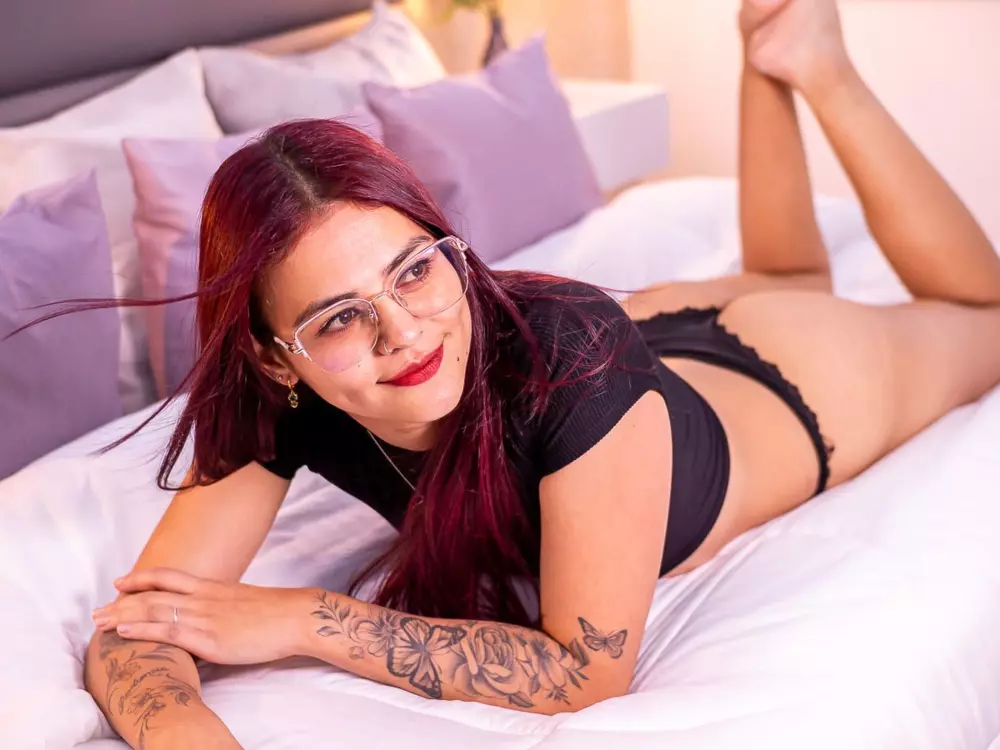 cathleen-shain's Live Sex Cam Show