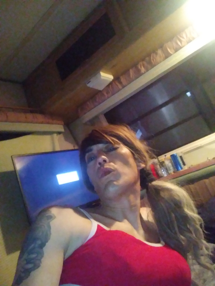 lillyenglish99's Live Sex Cam Show