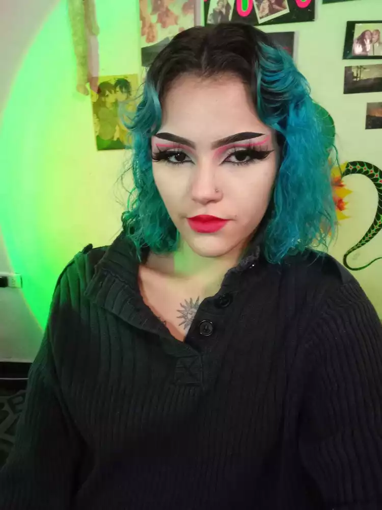 Blue-dreams 181 (Blue-dreams181) Cam: Free Live Nude Sex Show & Chat