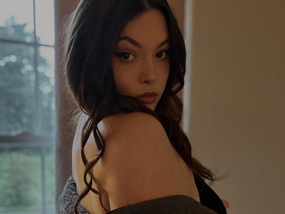 Liz White 333