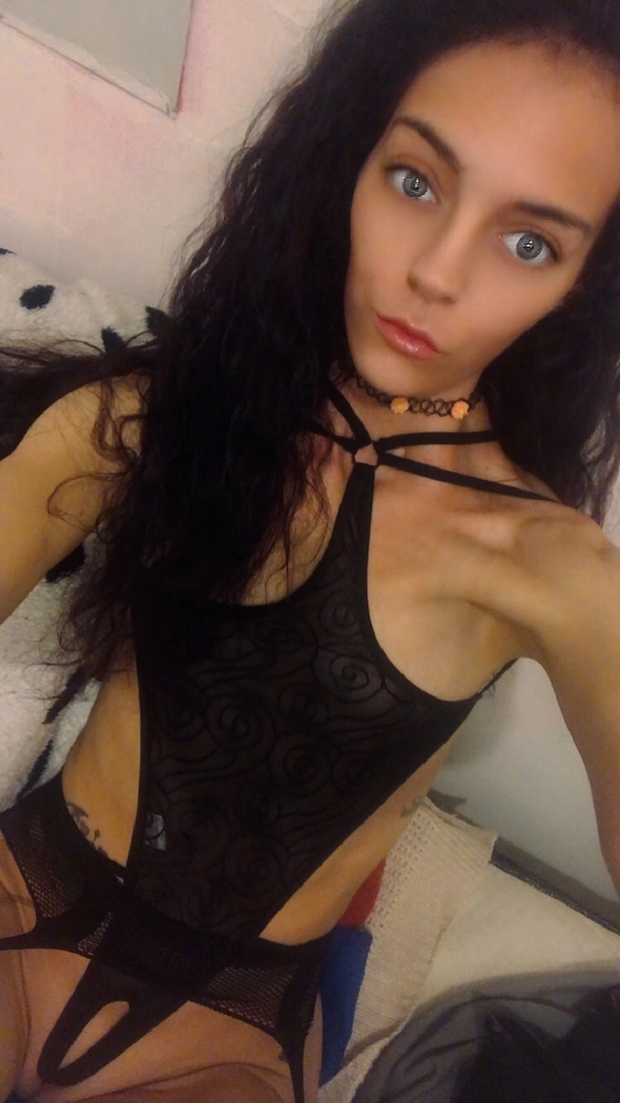 Ivy's Live Sex Cam Show