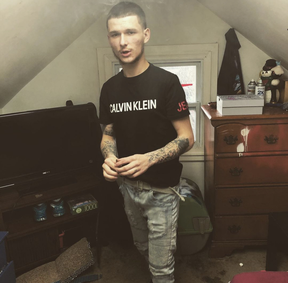 youngkubenski215's Live Sex Cam Show