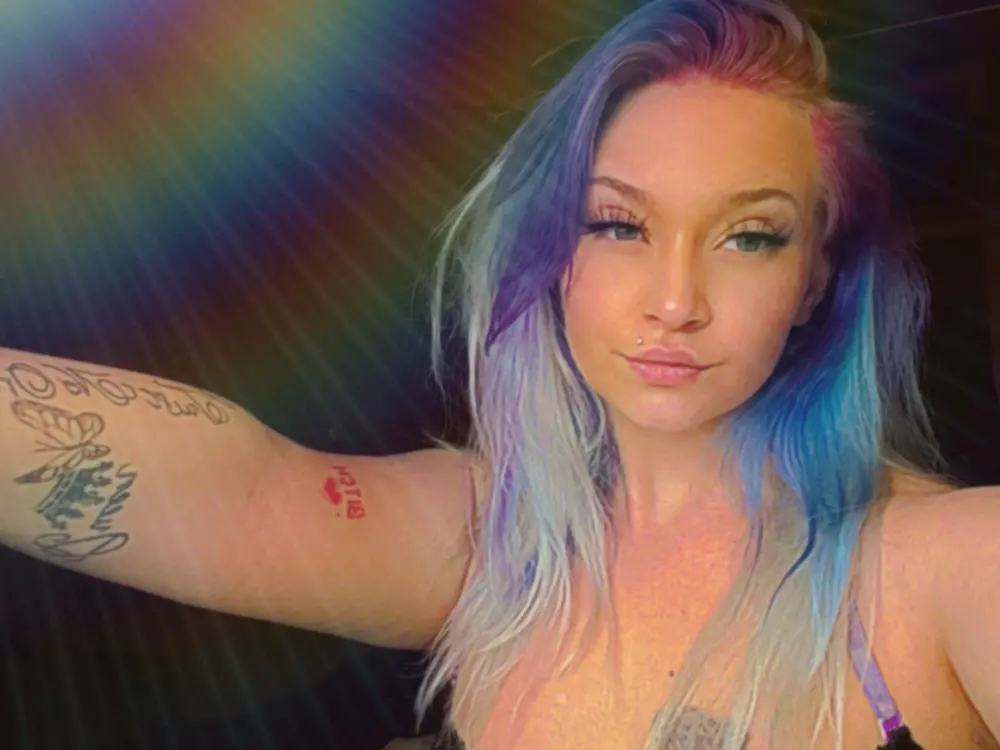 queenkdaddysgirl69