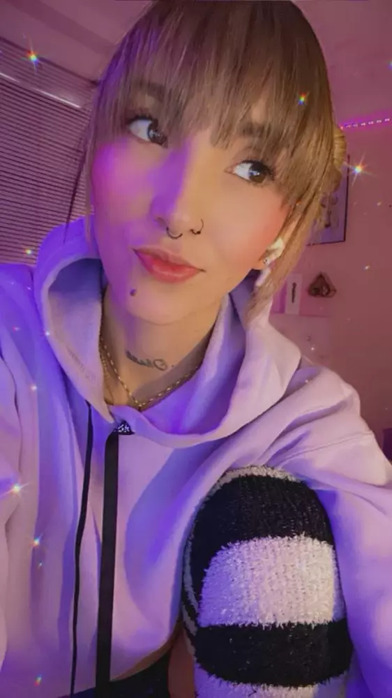 Sakura's Live Sex Cam Show