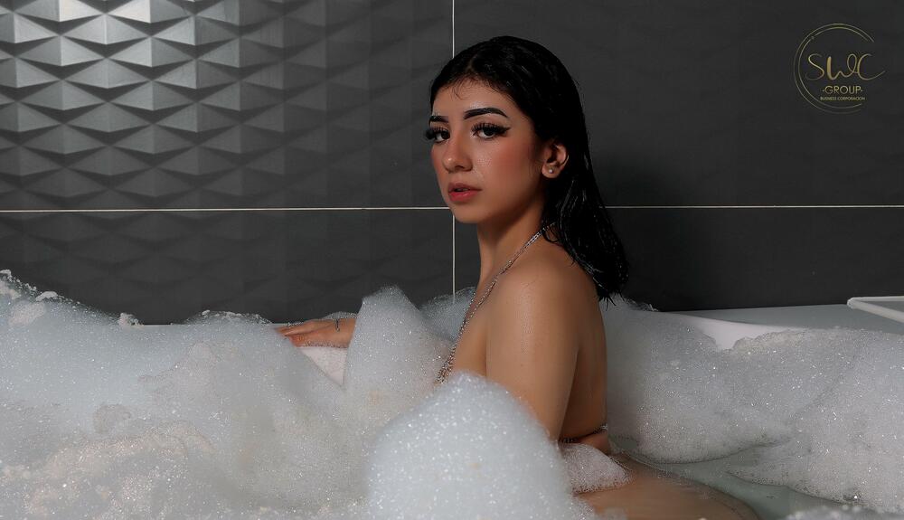 Латинка Мария Антонелла ебётся