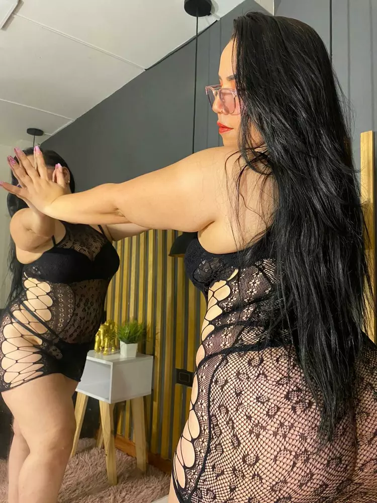 Angeline Blake's Live Sex Cam Show