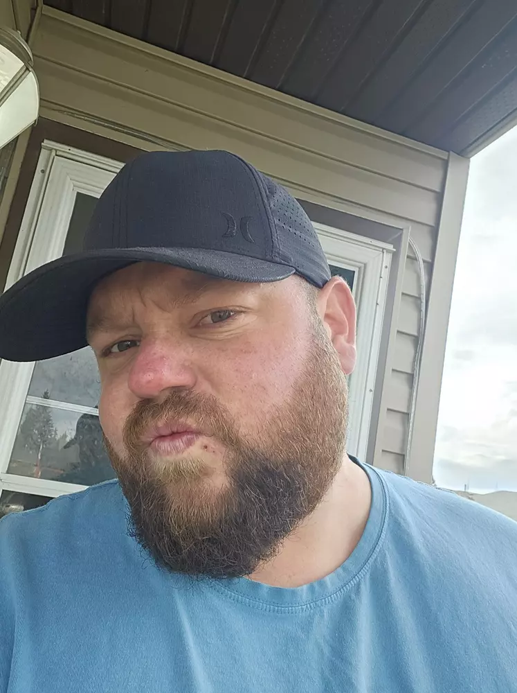 bigvcanadianbeardedman