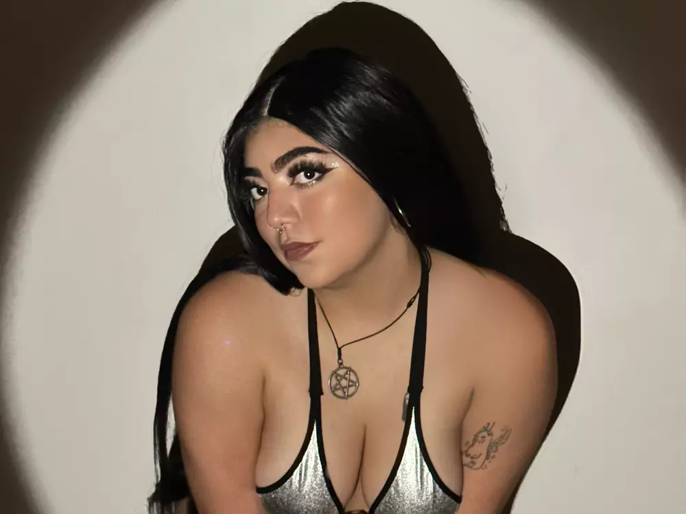 AlessiaWalker's Live Sex Cam Show