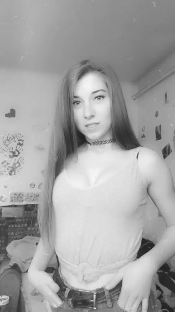 HaleyReed18's Live Sex Cam Show