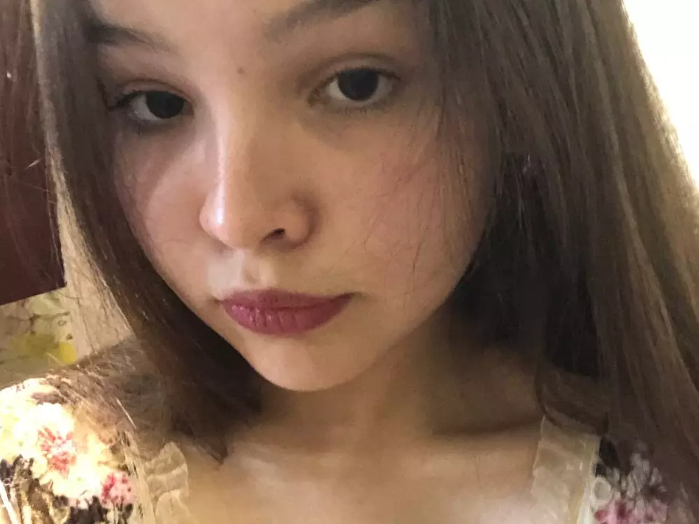 GloriaSnow's Live Sex Cam Show