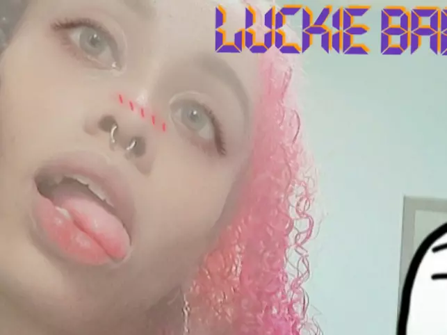 Lunafire3's Live Sex Cam Show