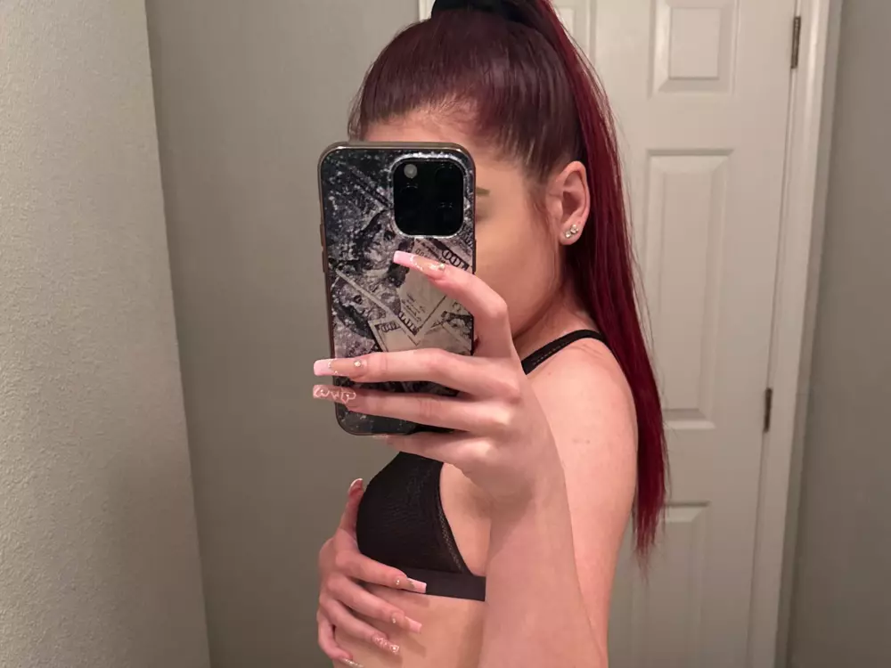 Tashababy23's Live Sex Cam Show