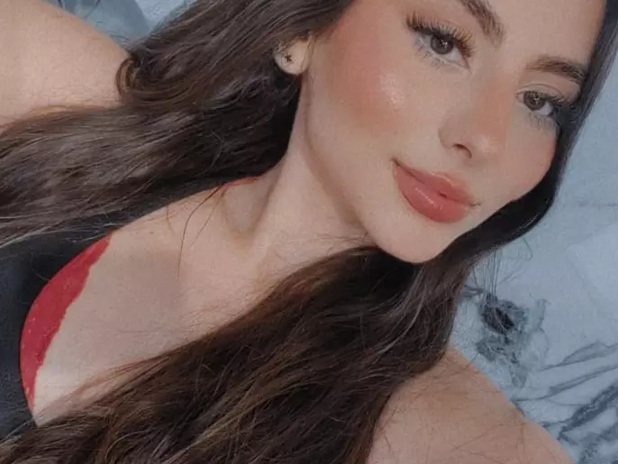 molly-zanderbond