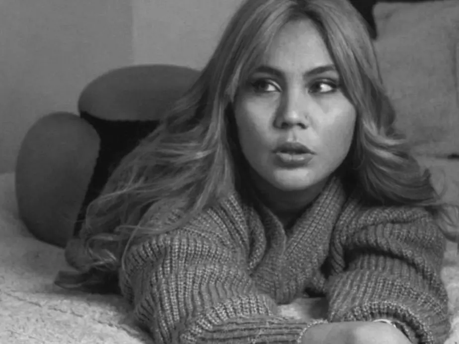Magic elecktra Cam Free Live Nude Sex Show & Chat Camsoda