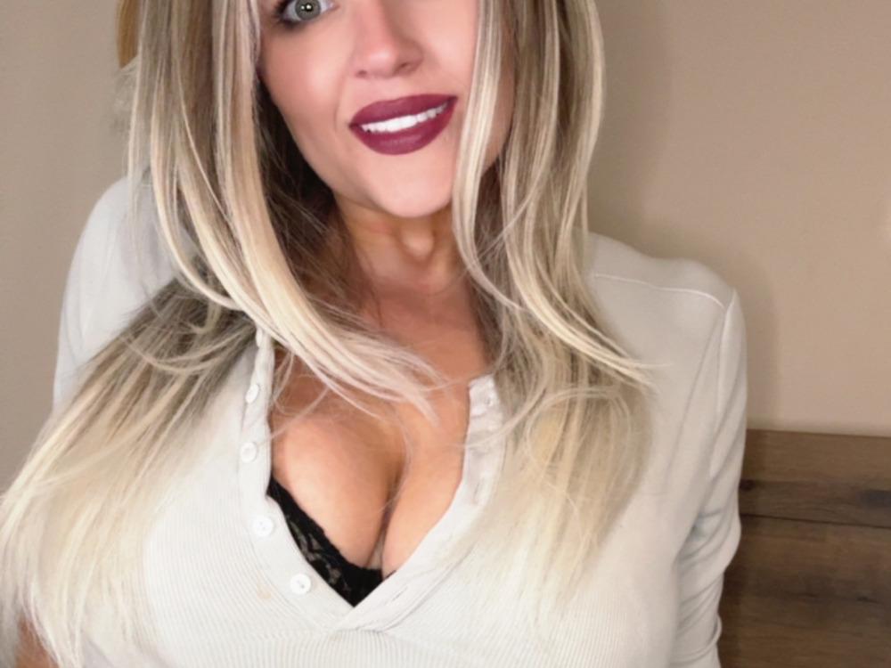 Faith Black cam