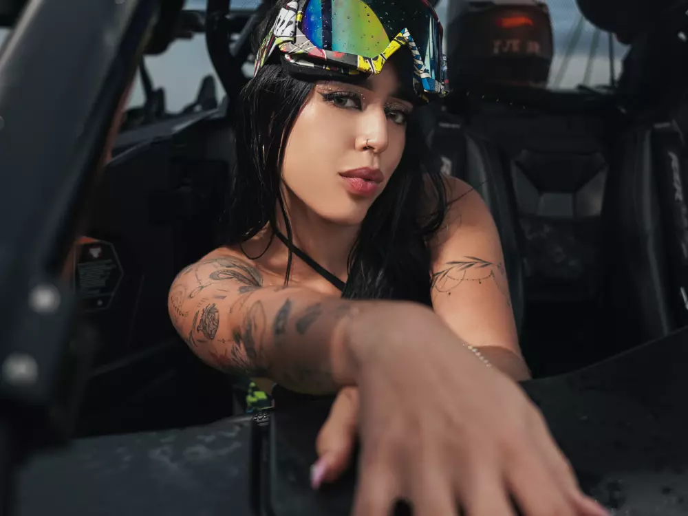 zoee-jackson