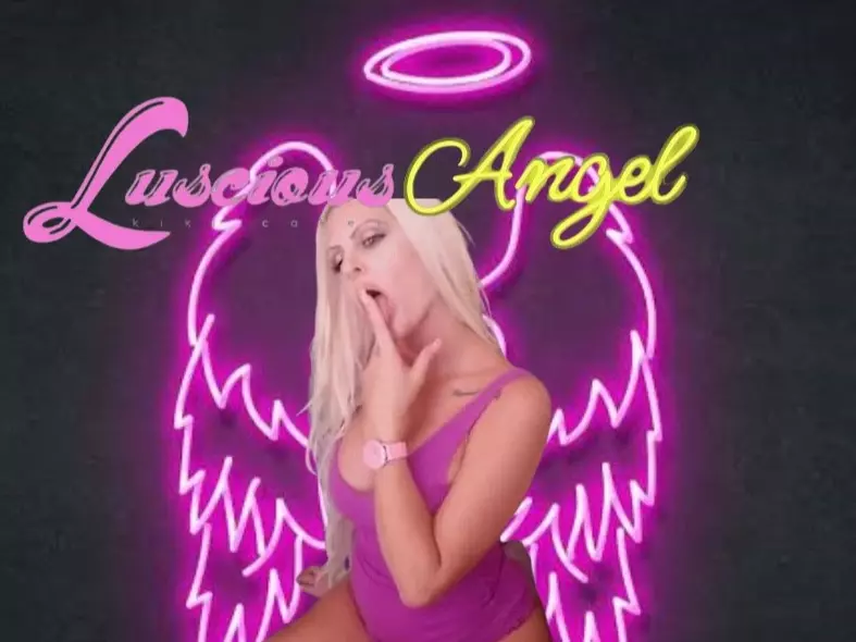 Luscious-angel's Live Sex Cam Show